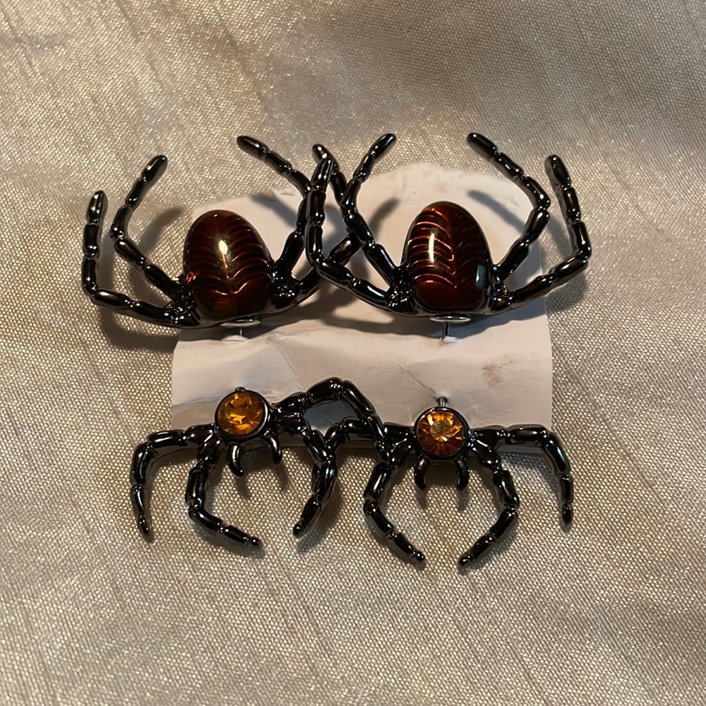 Spider earrings